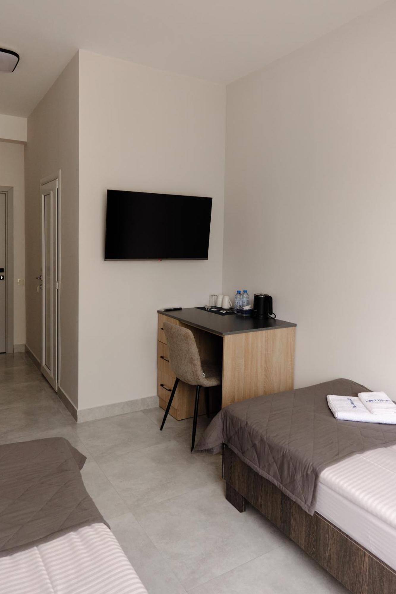 Loft Family Hotel Ijevan Luaran gambar
