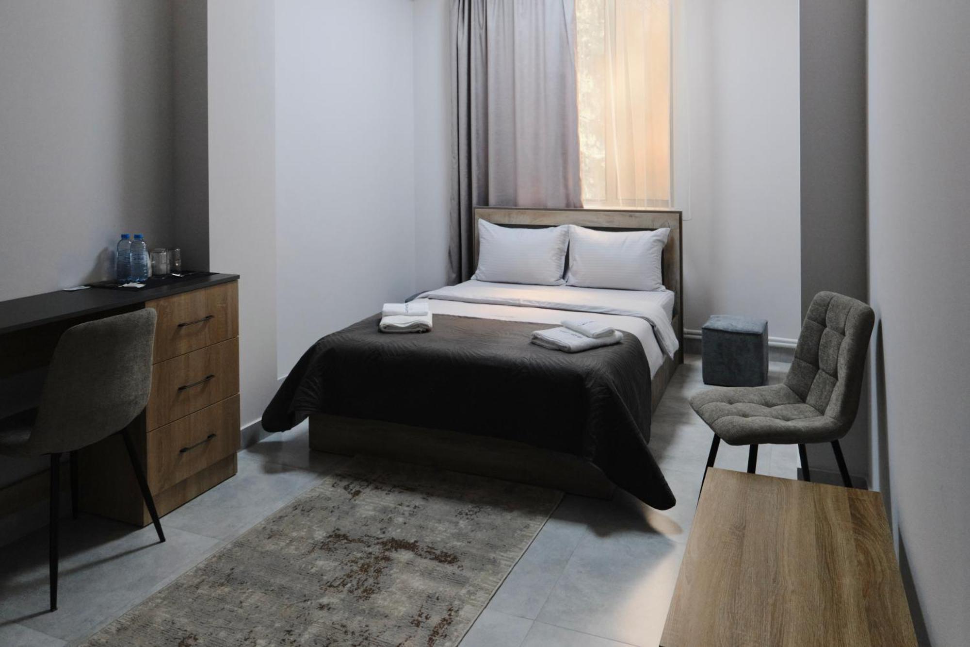 Loft Family Hotel Ijevan Luaran gambar